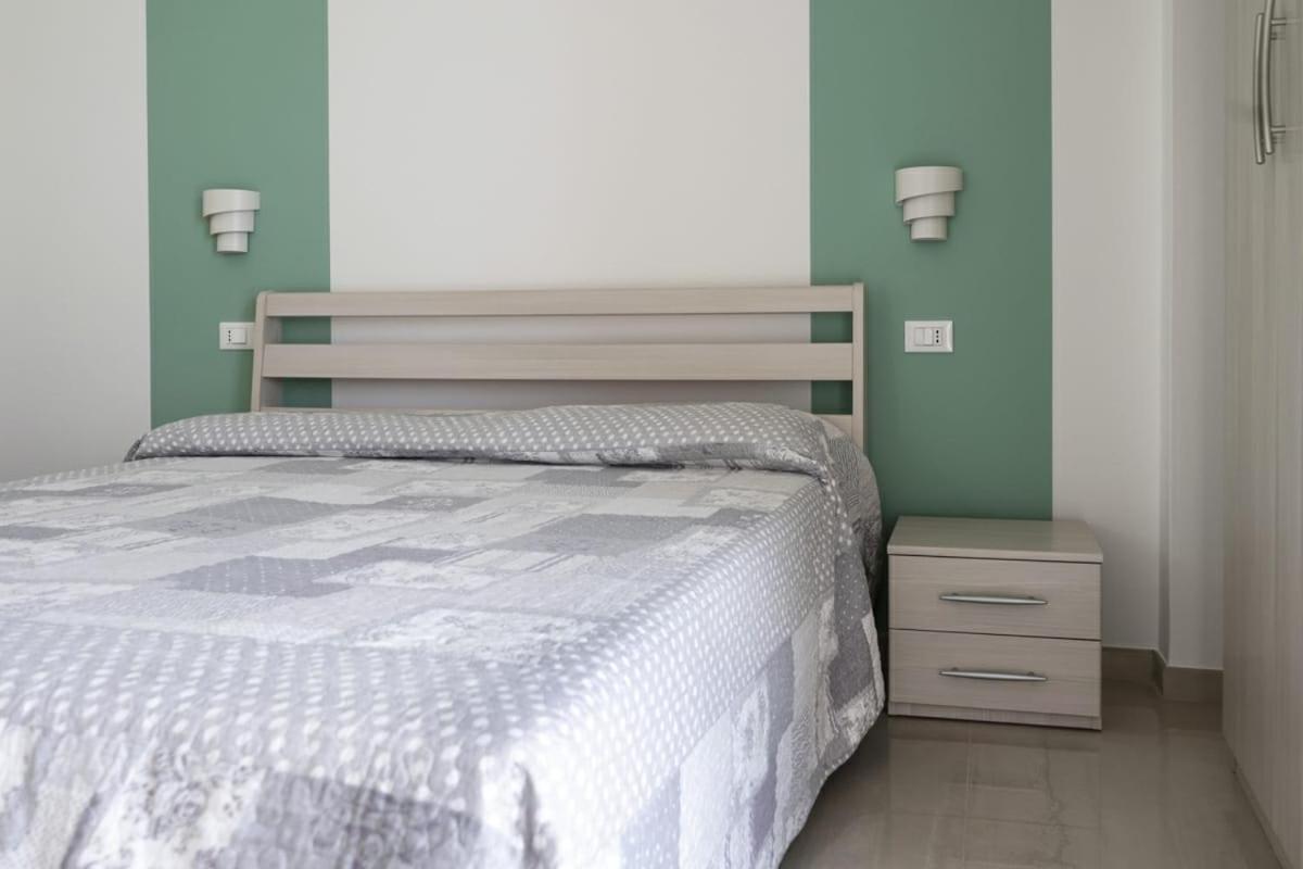 Appartamenti Residence Tulipano Сирмионе Экстерьер фото