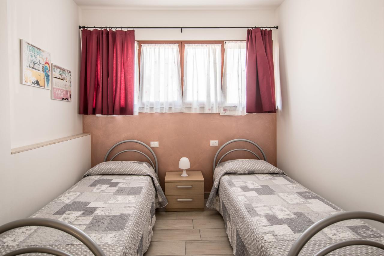 Appartamenti Residence Tulipano Сирмионе Экстерьер фото