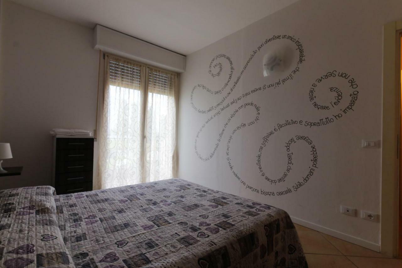 Appartamenti Residence Tulipano Сирмионе Экстерьер фото